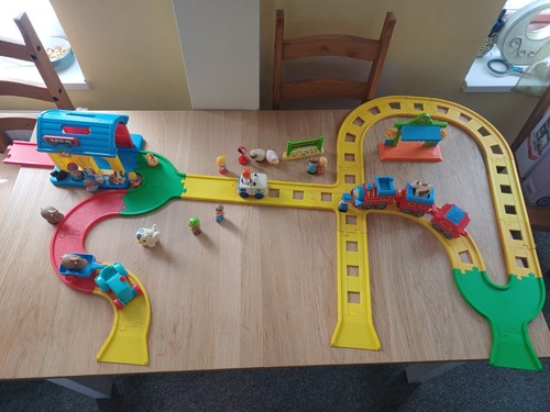 Elc happyland train and - train, farm