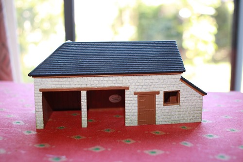Hornby skaledale r8785 farm - hornby,