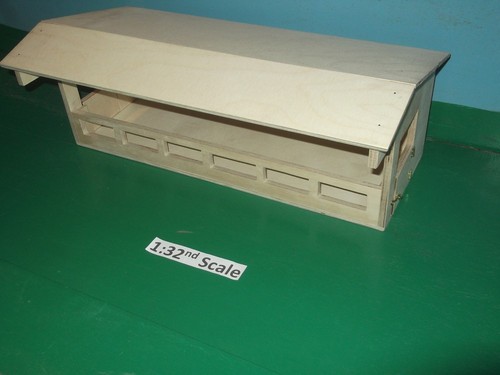 32nd scale wooden - wooden, farm
